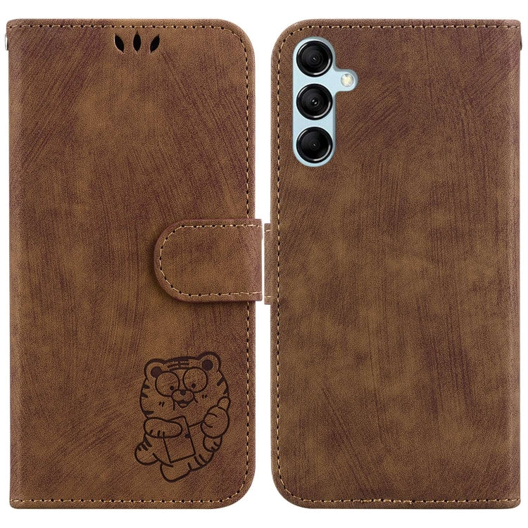 Para Samsung Galaxy M14 Funda para teléfono de cuero con relieve Little Tiger (marrón)