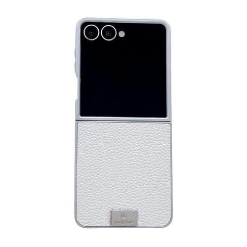 Funda para Samsung Galaxy Z Flip7 5G con marco plateado, textura de lichi y placa de identificación (blanco)