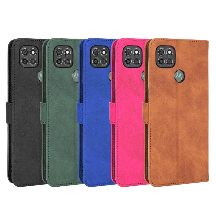Para Motorola Moto G9 Power, color sólido, tacto de la piel, hebilla magnética, textura de becerro abatible horizontal, funda de cuero PU con soporte, ranuras para tarjetas y billetera (rosa rojo)