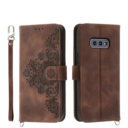 Funda de Cuero Samsung Galaxy S10E con Billetera en Relieve y Flores (Marrón)