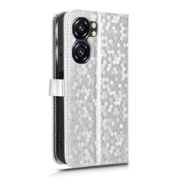 Funda de Cuero con Textura de Puntos Panal para Oukitel C58 y C58 Pro (Plateada)