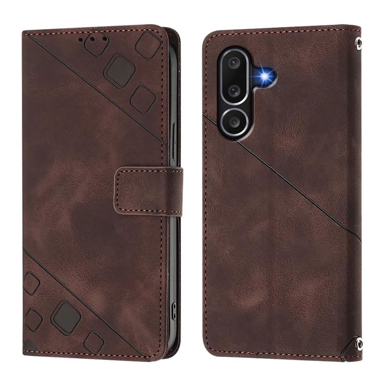 Funda de piel con relieve para Samsung Galaxy M56 5G (marrón)