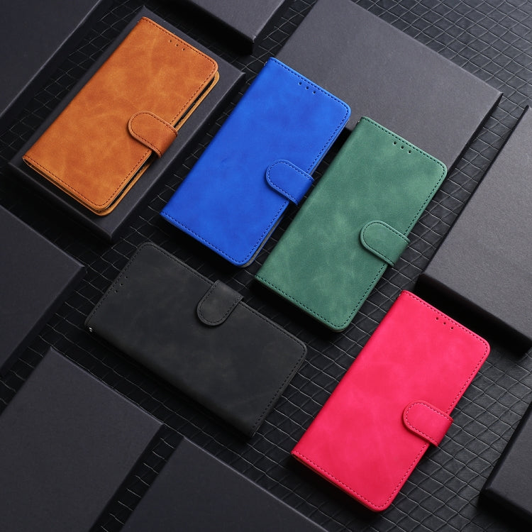 Funda de Cuero con Tapa Magnética para iPhone 16E (Verde)