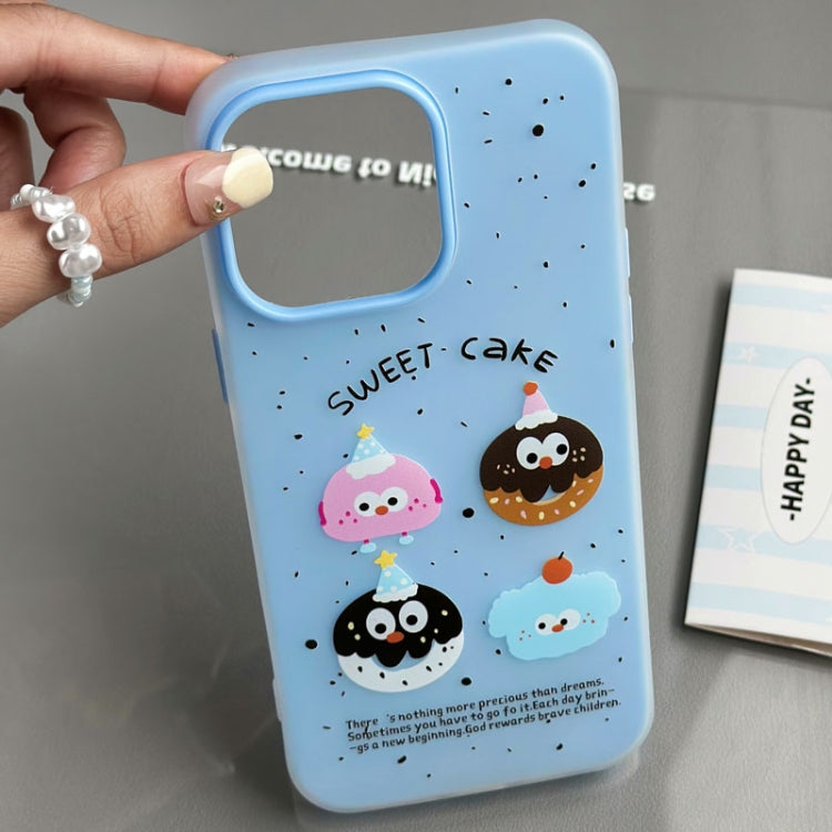 Funda híbrida TPU y PC para iPhone 15 Plus con tacto sedoso (Little Monster Blue)