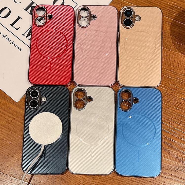 Funda de fibra de carbono con recubrimiento MagSafe para iPhone 16e (dorada)