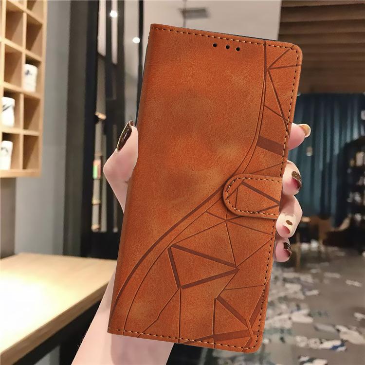 Funda de cuero con relieve de triángulos para Xiaomi Poco M7 Pro 5G (marrón)
