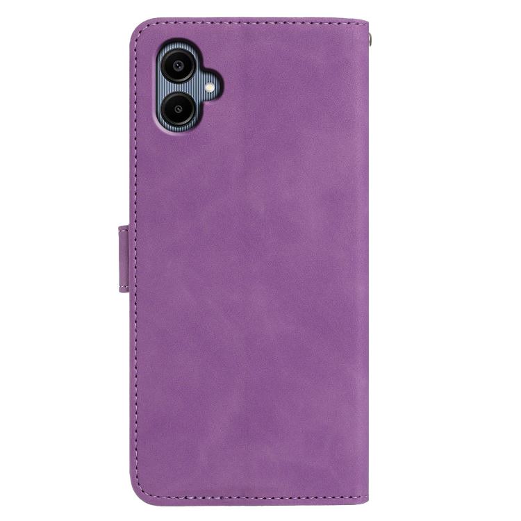 Funda de cuero con relieve y diseño de mariposas para Samsung Galaxy A07 5G (morado)