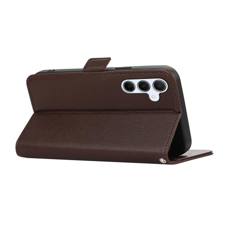 Funda de cuero con patrón de lichi y cierre magnético lateral para Samsung Galaxy A17 5G (marrón)