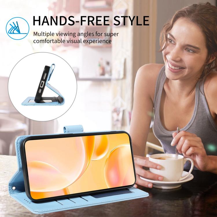 Funda de cuero con bloqueo RFID para Samsung Galaxy A15 4G/5G, con diseño de corazón y perro en relieve (azul cielo)