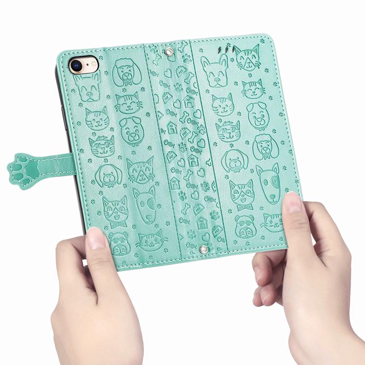 Funda de Piel para iPhone 16E con Estampado de Gato y Perro (Verde)