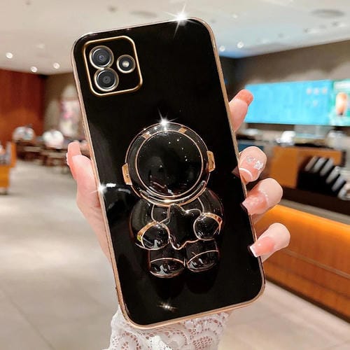 Estuche para Teléfono Samsung Galaxy A04 Embrace Stars con Soporte Astronauta Galvanizado (Negro)