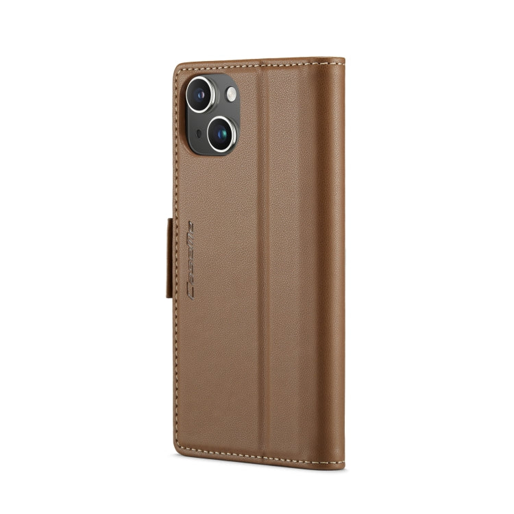 Para iPhone 15 Caseme 023 Funda para Teléfono de Cuero Antirrobo con Textura Litchi y Hebilla de Mariposa Rfid (Marrón) - MOVILSTORE