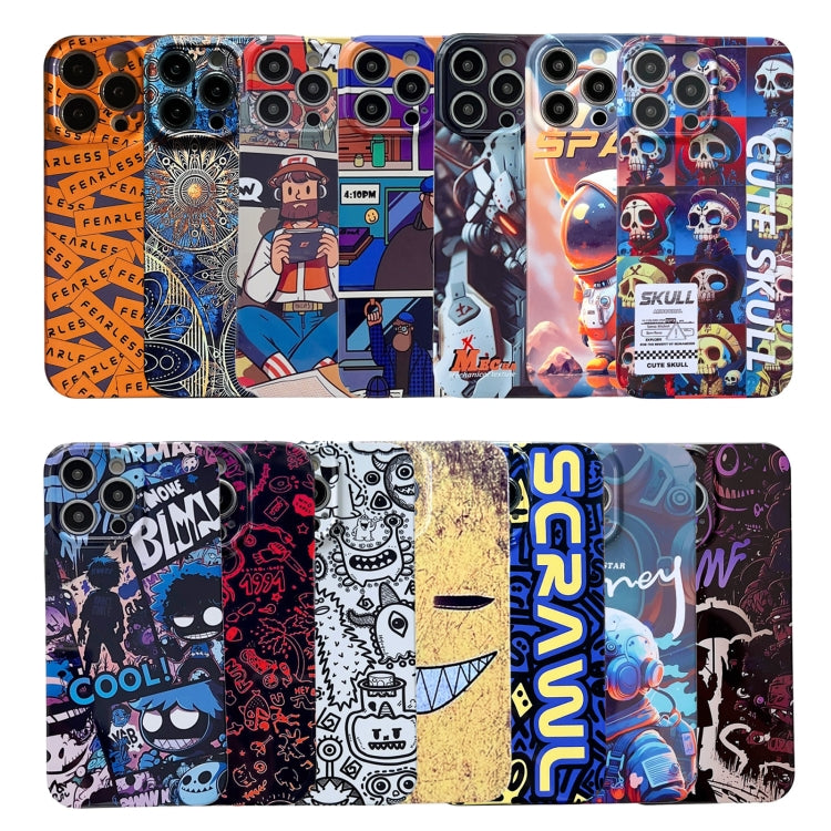 Para iPhone 15 Funda para Teléfono con Orificio Preciso para PC con Patrón Pintado (Astronauta Naranja) - MOVILSTORE