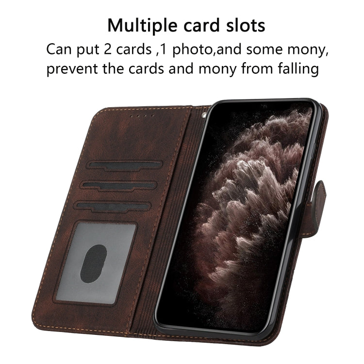 Para iPhone 15 Funda para Teléfono de Cuero con Tapa Cubic Skin Feel (Marrón) - MOVILSTORE