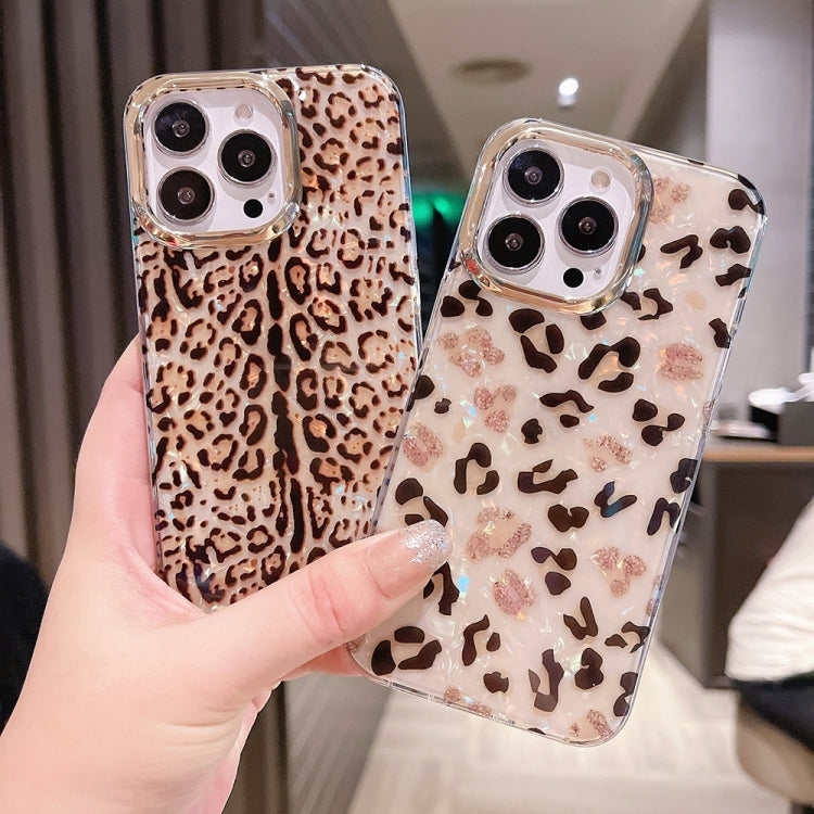Para iPhone 15 Funda para Teléfono PC + TPU con Patrón de Concha de Cristal Colorido (Leopardo Claro) - MOVILSTORE