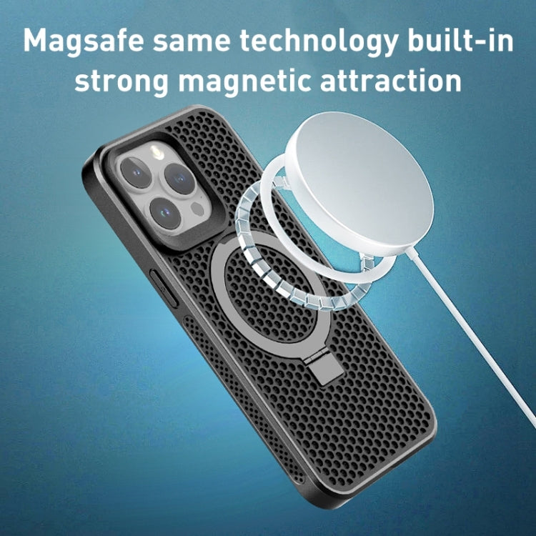 Para iPhone 15 Skin Feel PC + TPU Funda Magnética para Teléfono Magsafe con Enfriamiento y Soporte (Marrón) - MOVILSTORE
